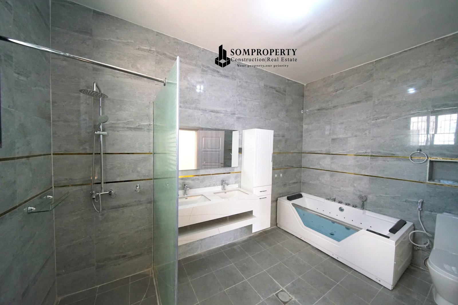 Dhismaha ID 23 302 - Image 11